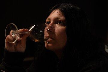 Tbilisi Wine Tasting with 4 Georgian Wines and Sommelier