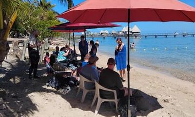 Cruise to the islet Master Snorkeling paddle and relax at the bar