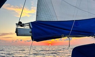 Sail The Beautiful Waters of South Florida