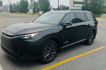 Private Luxury Lexus TX, Calgary to Lethbridge