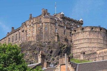 Edinburgh Old Town Icons Photography Small Group Walking Tour