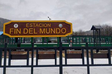 Transfer to End of the World Train Station