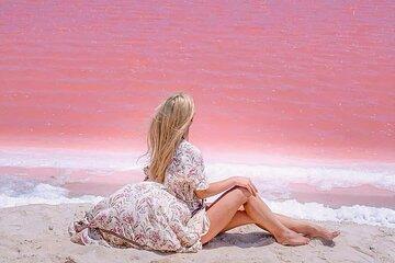 Discover Las Coloradas History on Guided tour