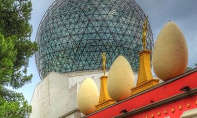 Figueres Dali Theater Museum Ticket & Audio Tour on Your Phone