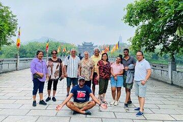 Bai Dinh Pagoda & Trang An Grottoes Deluxe Day Tour from Hanoi