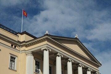 Royal Stories City Tour in the Heart of Oslo