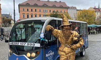 Wroclaw Dwarfs and Sightseeing E-Car Tour