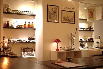 Create Your Own Perfume with a Professional Perfumer in Gangnam