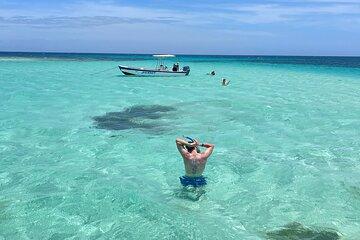 East End Snorkeling Trip in Roatan