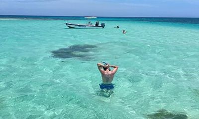 “Roatan East End: Nurse Shark & Coral Reef Snorkeling Tour”