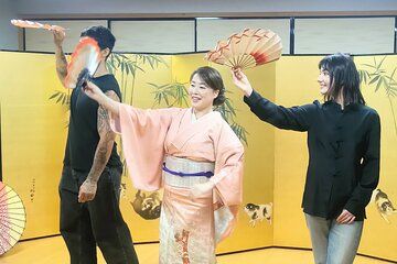Experience traditional culture by learning Japanese dance