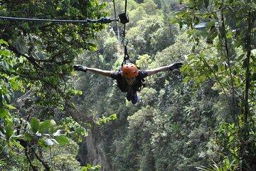 Slackline in Holy Water Baths