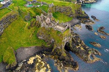 Belfast Giant Causeway Private Tour and Coastal Wonders