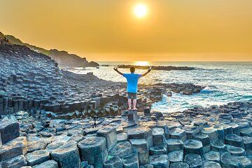 Belfast Giant Causeway Private Tour and Coastal Wonders