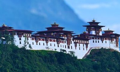 Bhutan Tour Tigernest Hike 6 Days and 5 Nights