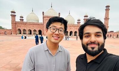 2-Day Historical and Cultural Tour of Lahore with Local Guide