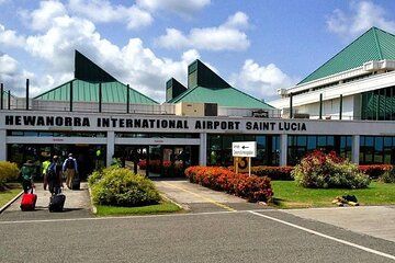Saint Lucia Express Private Airport Taxi (Roundtrip)