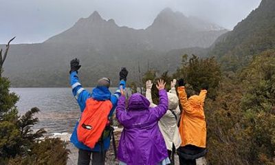 Cradle Mountain Day Tour: Dove Lake Guided Hike with Lunch