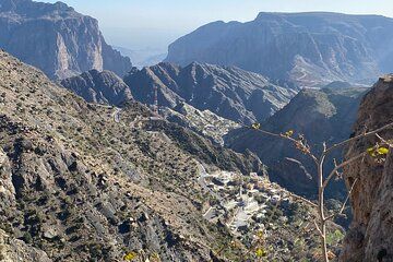2 Day Guided Tour in Jabal Akhdar Mountain