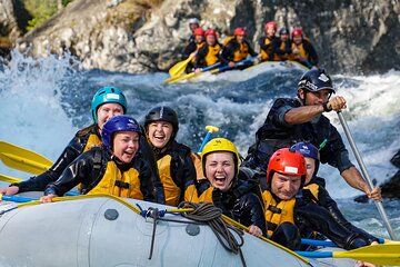 Class 4 Action White Water Rafting in Voss