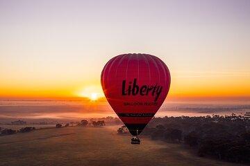 Hot Air Balloon Flights Geelong (The Great Ocean) + Breakfast