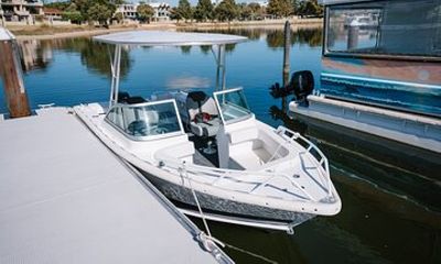 6 Person Fishing Boat Rental in Mandurah