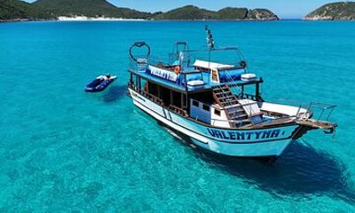 Two Floor Boat Tour with Toboágua Arraial do Cabo