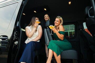 Snoqualmie Falls and Woodinville Wine Tour SUV or Van