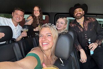 Snoqualmie Falls and Woodinville Wine Tour SUV or Van