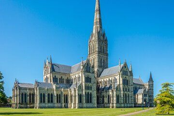 Winchester, Salisbury and Stonehenge Adventure