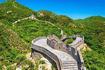 Great Wall of China Bus Tour Experience
