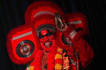 Theyyam and Kalaripayattu Show in Kochi with Transfer