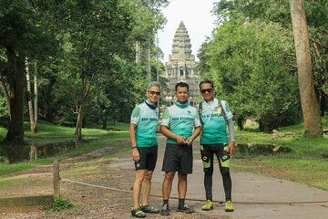 Pedal Through Angkor Wat at Sunrise with Breakfast Included