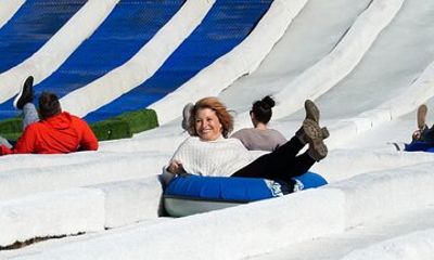 Snow Tubing at Smoky Mountain Snowpark with 3 Ride Add on