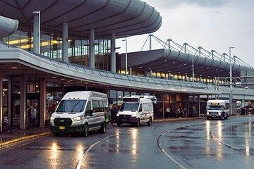 Airport Hotel Shuttle in Anchorage