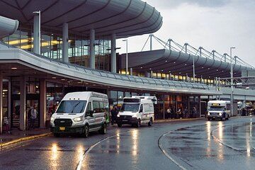 Airport Hotel Shuttle in Anchorage