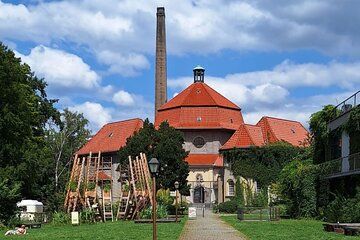 A working class district in the course of time