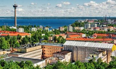 Tampere Private Walking Tour with a Local