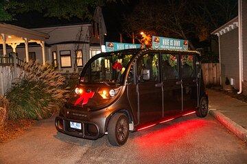 Newport Holiday Lights and Cocoa Tour