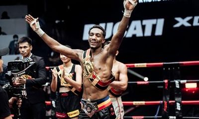 Bangkok Muay Thai Boxing Tickets at Rajadamnern Stadium