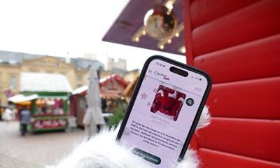 Unusual Track Game on Christmas Market in Freiburg