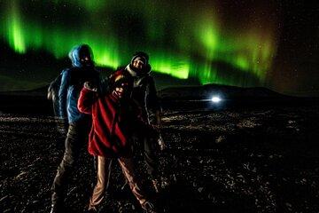 Reykjavik Northern Lights Small Group Tour with Gift in English