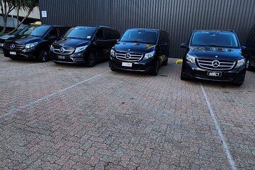 Luxury Vehicle Transfer Brisbane Airport to Gold Coast Hotels