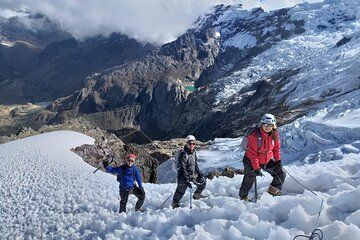 Nevado Mateo Full Day Climb in Huascarán National Park