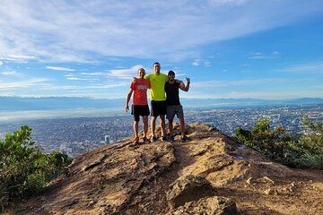 Cali Guided ascent to the hill of the 3 crossings