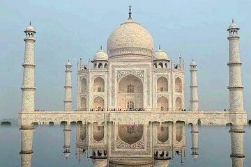 Agra Guided Day Tour