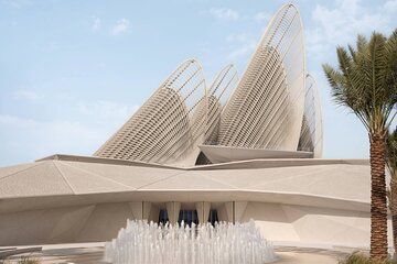 Abu Dhabi Tour : Sheikh Zayed Mosque, Louvre & Zayed Museum