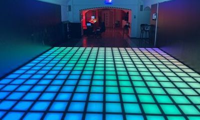 Game Room Budapest High Tech Interactive Game Arena Experience