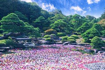 Art and Gardens of Sakaiminato by Private Car