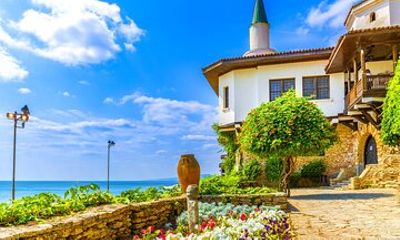 Palace of Queen Maria Botanical Garden and Cape Kaliakra